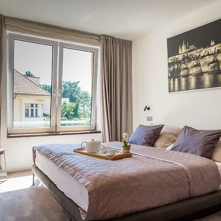 Apartment 4, Podoli Jeremenkova 410/14