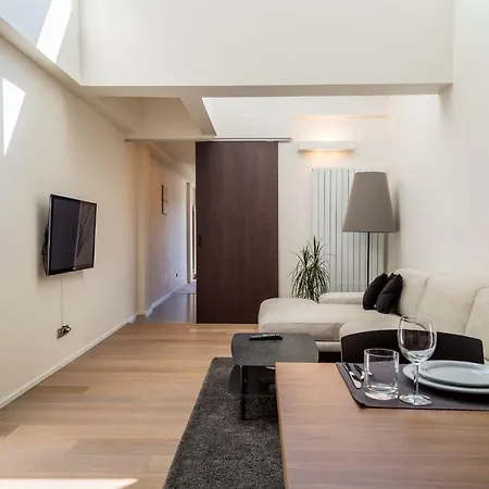 Apartment 4, Podoli Jeremenkova 410/14